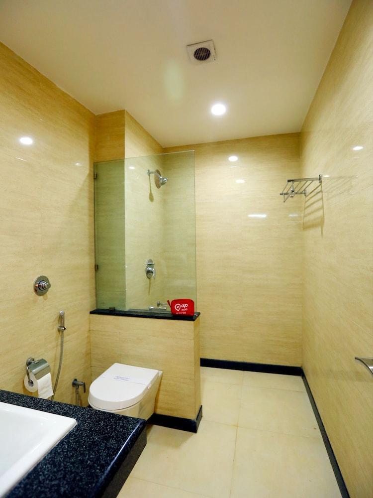 Fabhotel Syberitic Suites Gachibowli - Fully Vaccinated Staff Kondapur  Εξωτερικό φωτογραφία