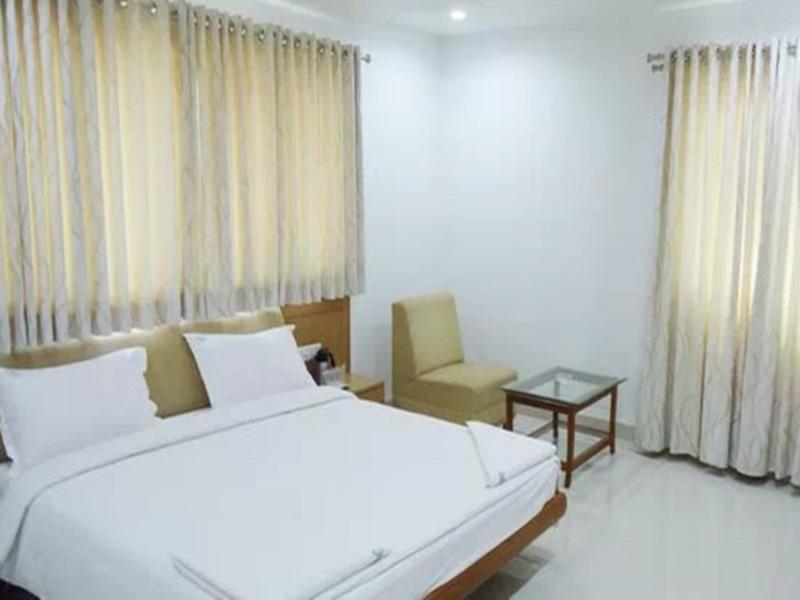 Fabhotel Syberitic Suites Gachibowli - Fully Vaccinated Staff Kondapur  Εξωτερικό φωτογραφία